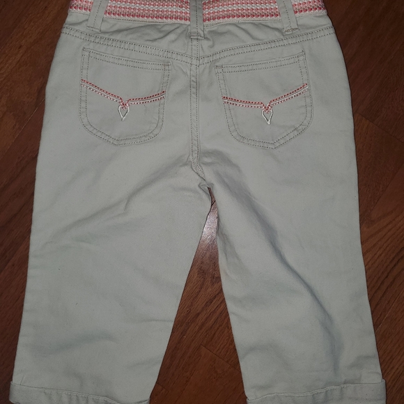 Capris - Picture 2 of 3